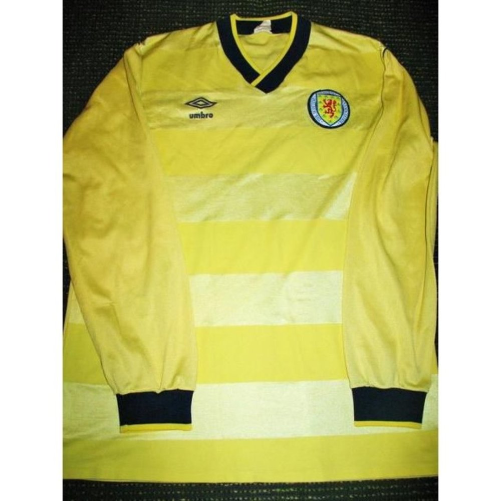 Scotland Long Sleeve 1985 Umbro Soccer Jersey L